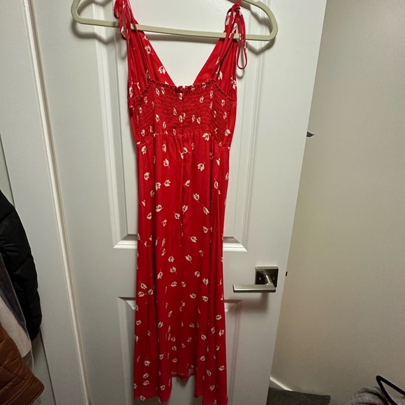 Reformation red dress - Picture 2 of 3